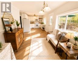 12 Ferndale Road, Muskoka Lakes, ON P0B1J0 Photo 10