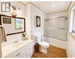 12 Ferndale Road, Muskoka Lakes, ON P0B1J0 Photo 29