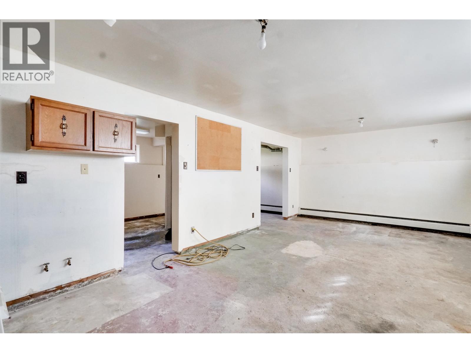 64 WHITE STREET - 14
