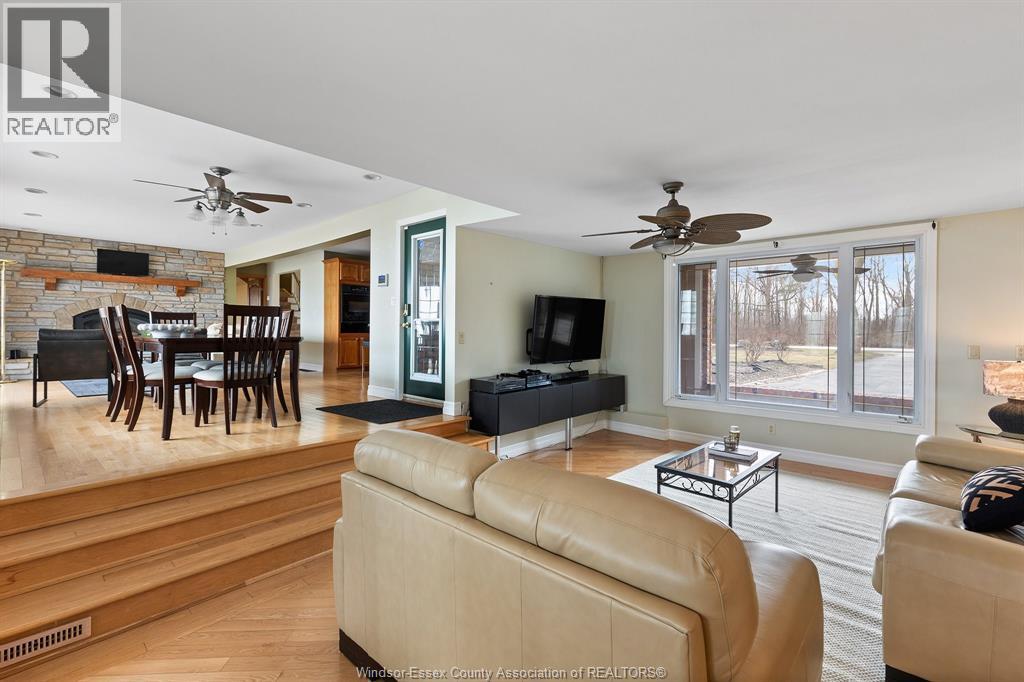 1225 SURF CLUB DRIVE - 12