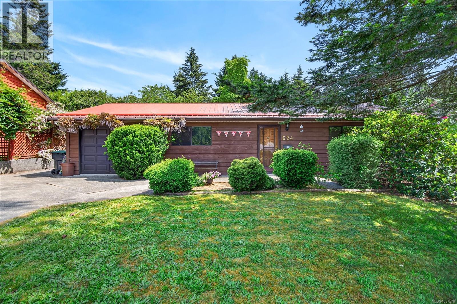 624 Totem Cres - 1