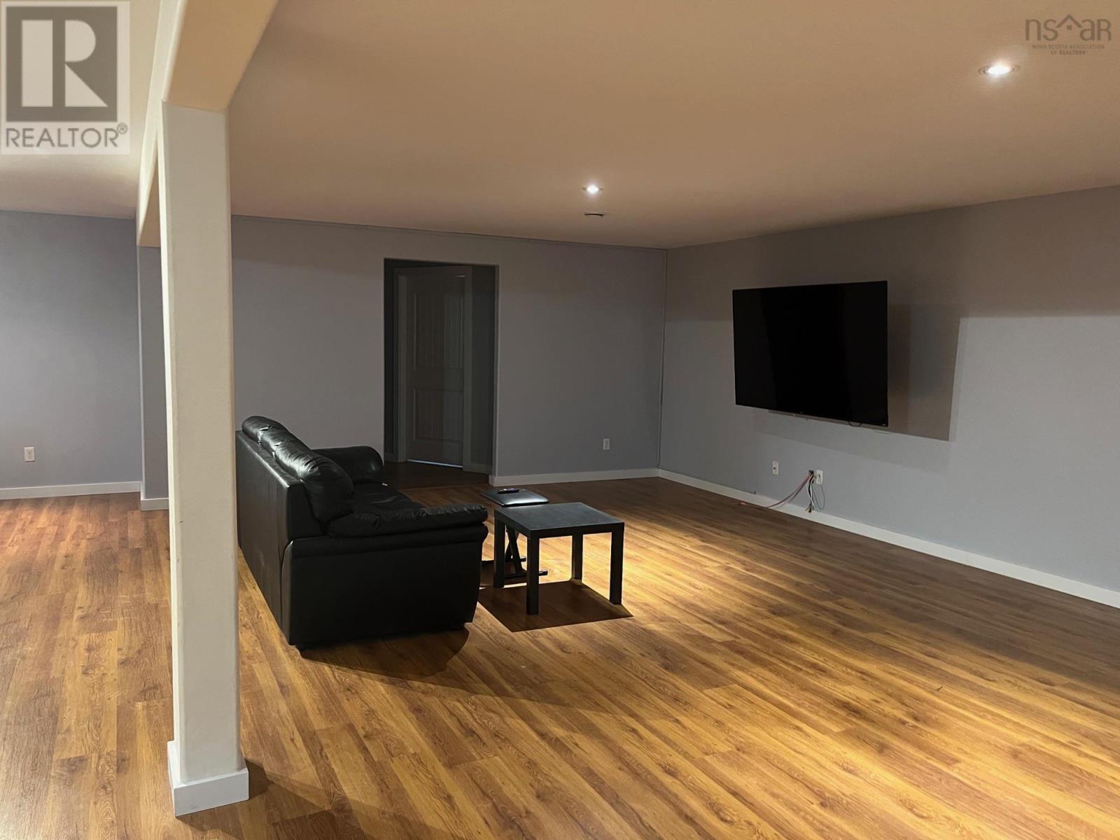 42 Rowan Avenue - 33