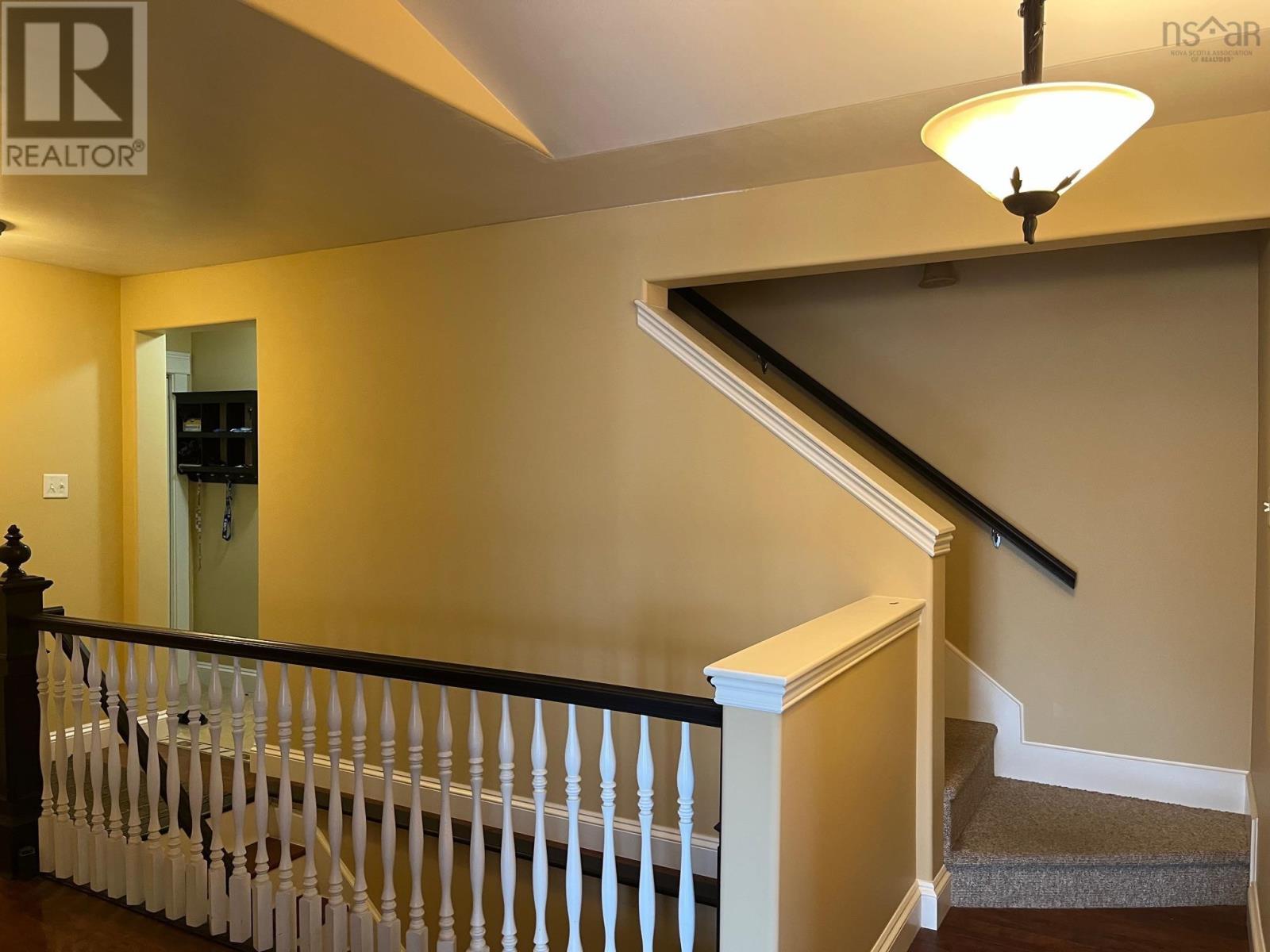 42 Rowan Avenue - 22