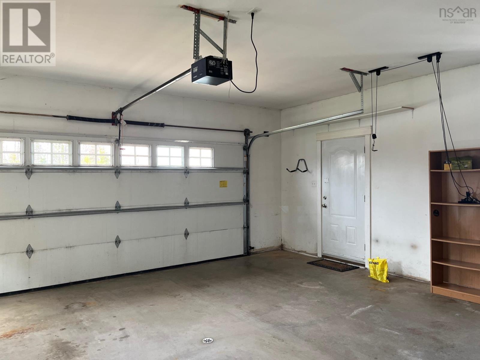 42 Rowan Avenue - 29