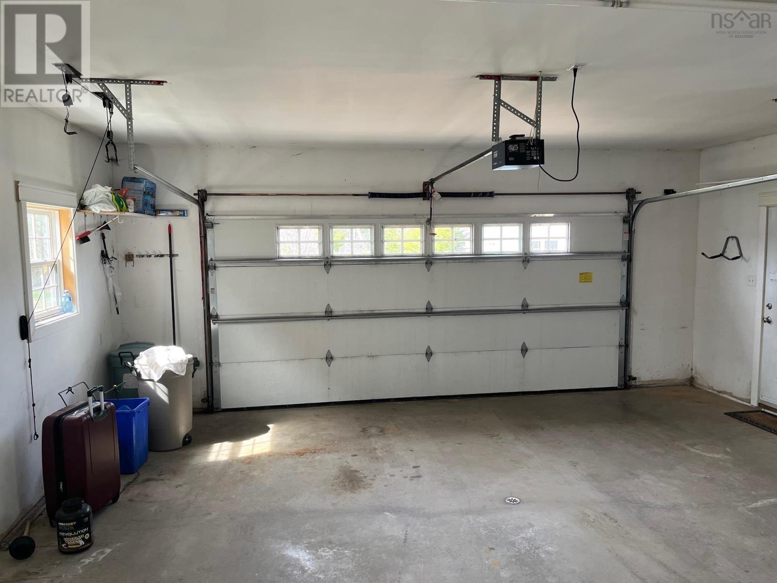 42 Rowan Avenue - 28