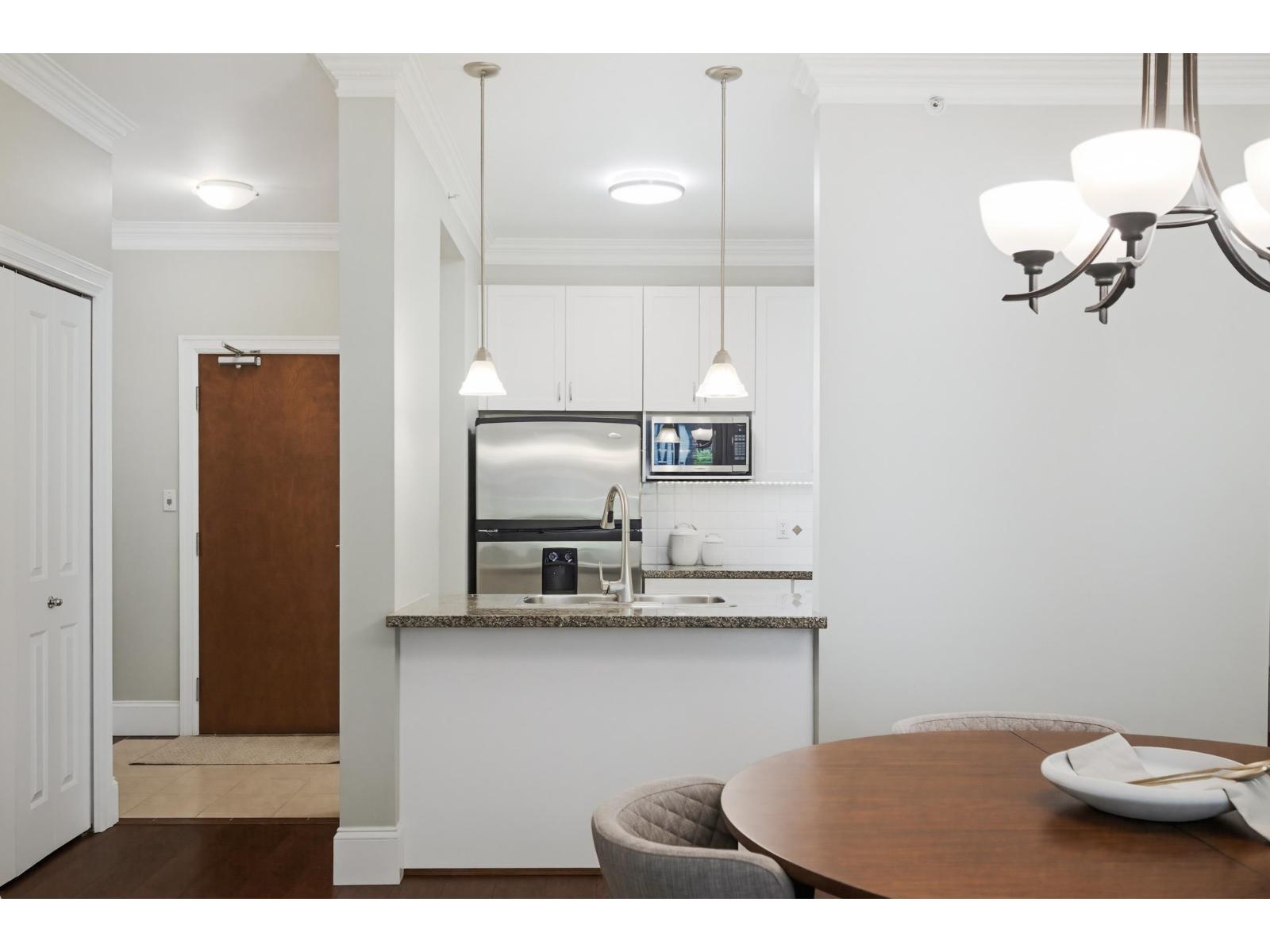 103 1551 FOSTER STREET, White Rock