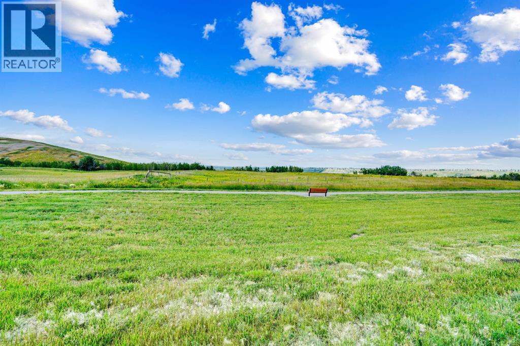 353 Walcrest View SE - 37