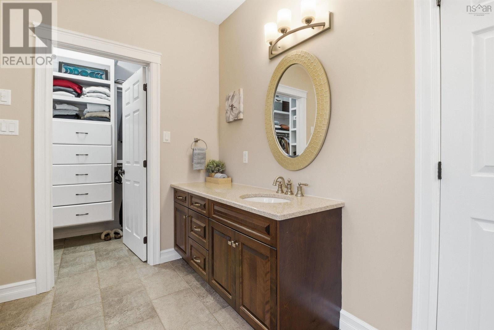 316 Gammon Lake Drive - 26