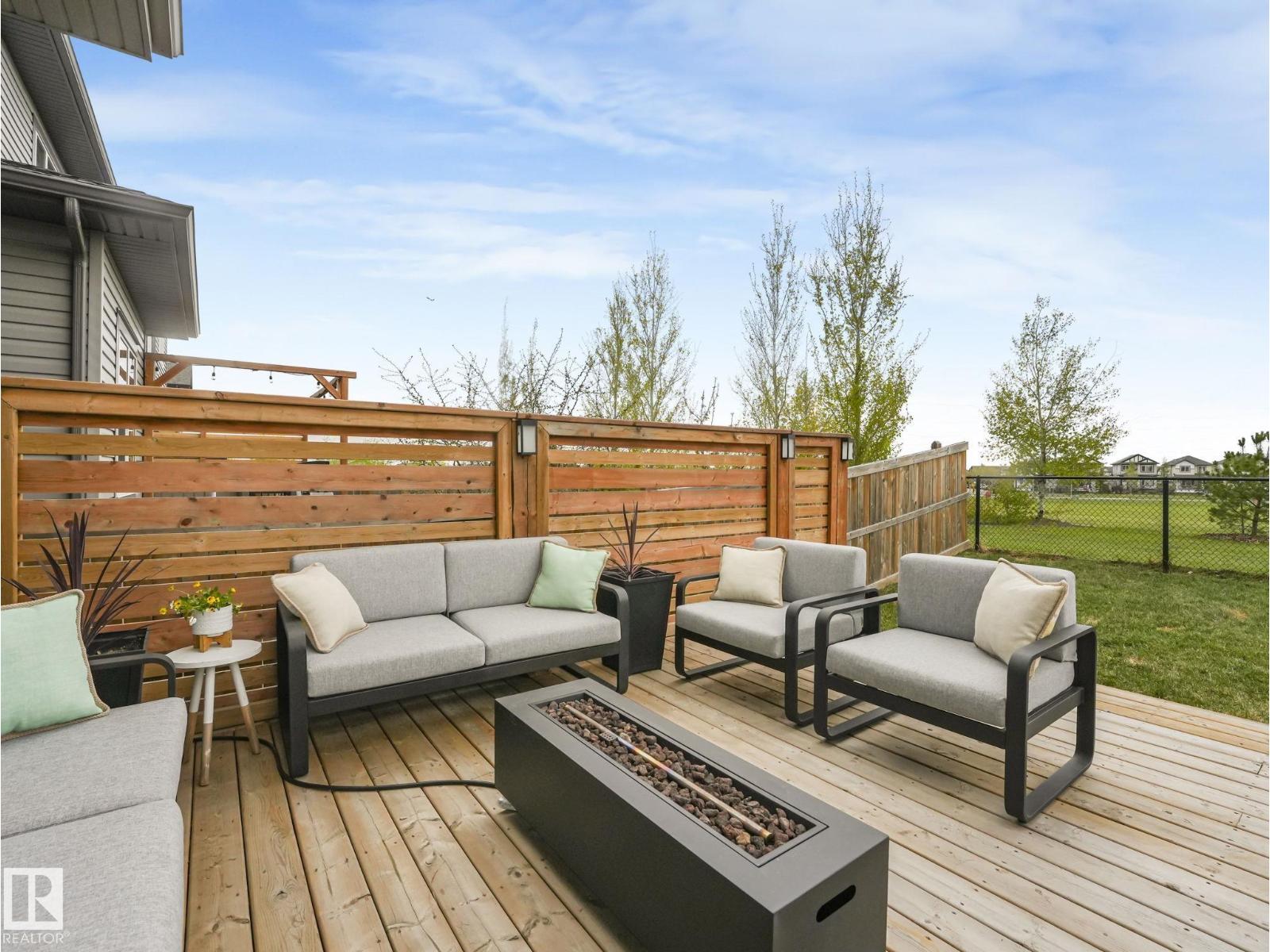 12 SANDALWOOD PL — photo 10