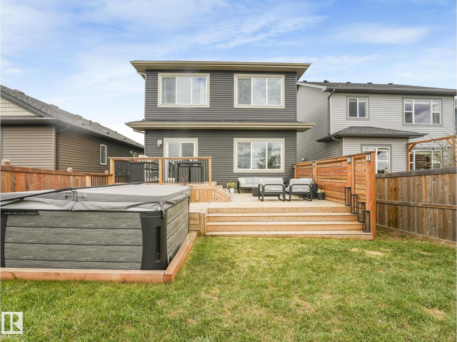 12 SANDALWOOD PL — photo 7