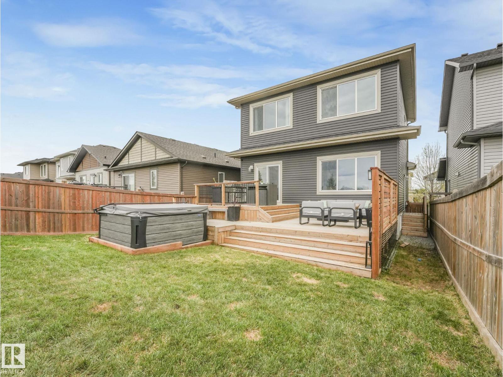 12 SANDALWOOD PL — photo 6