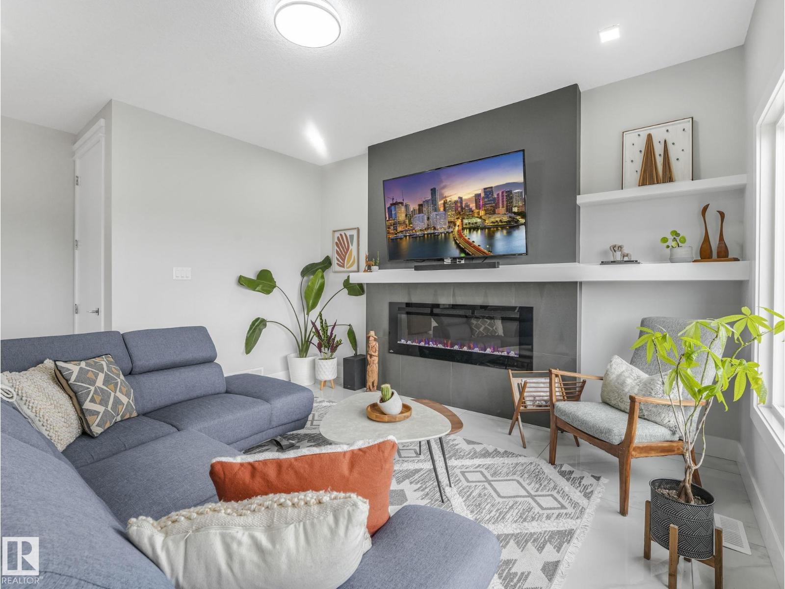 12 SANDALWOOD PL — photo 31