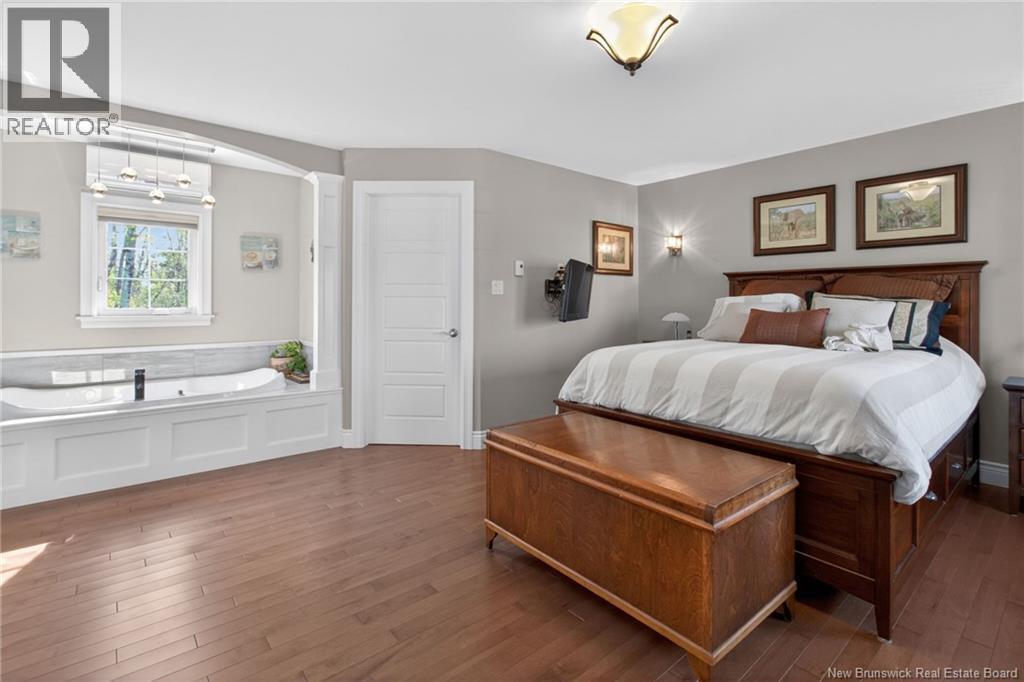 83 Beau-Rivage Street - 13
