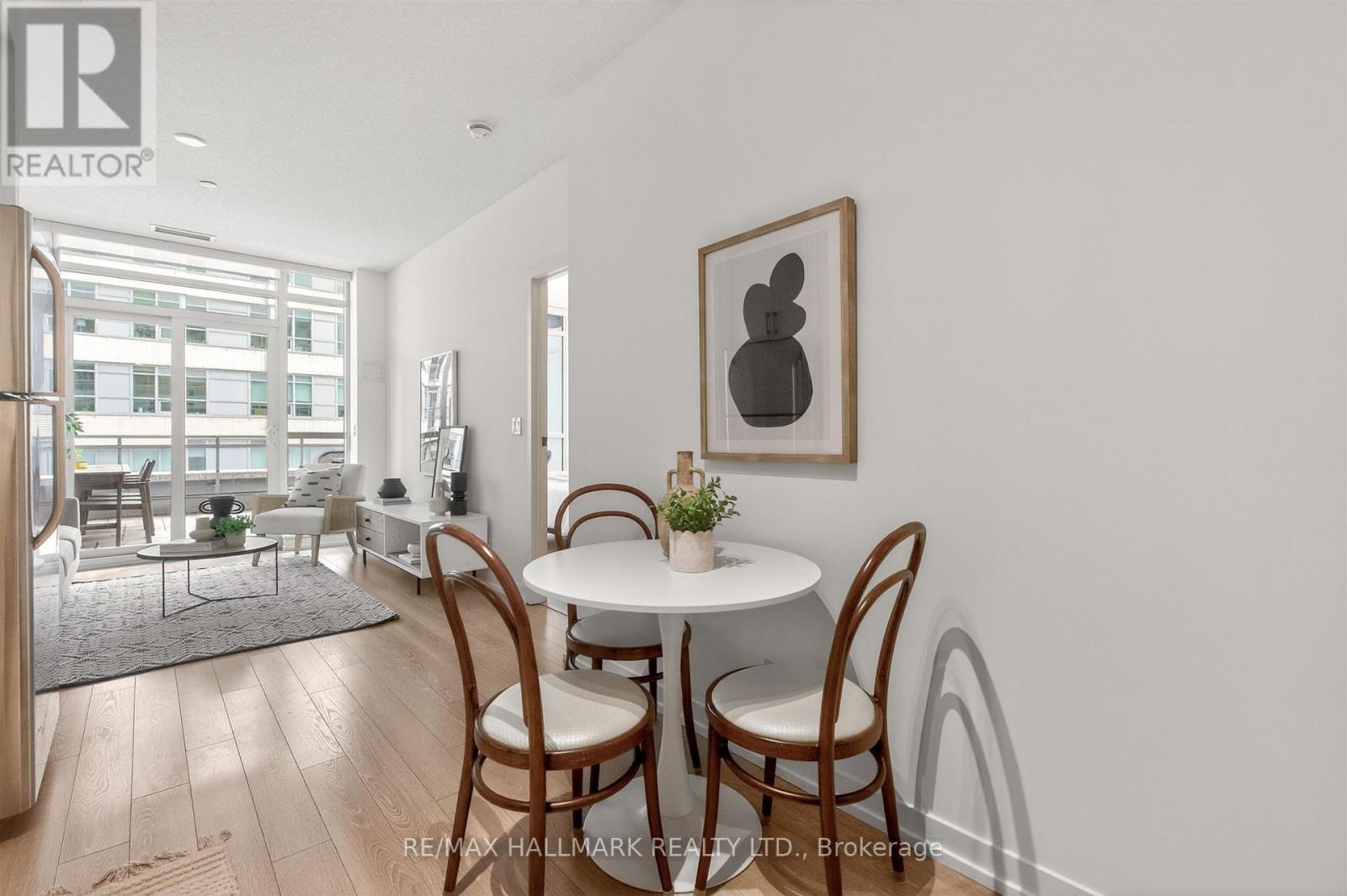 #408 89 DUNFIELD AVENUE - 18