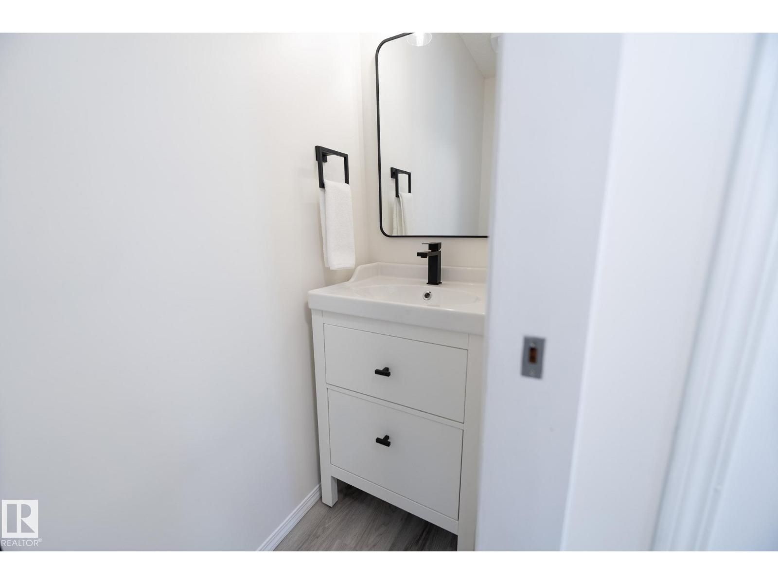 2928 25 ST NW - 21