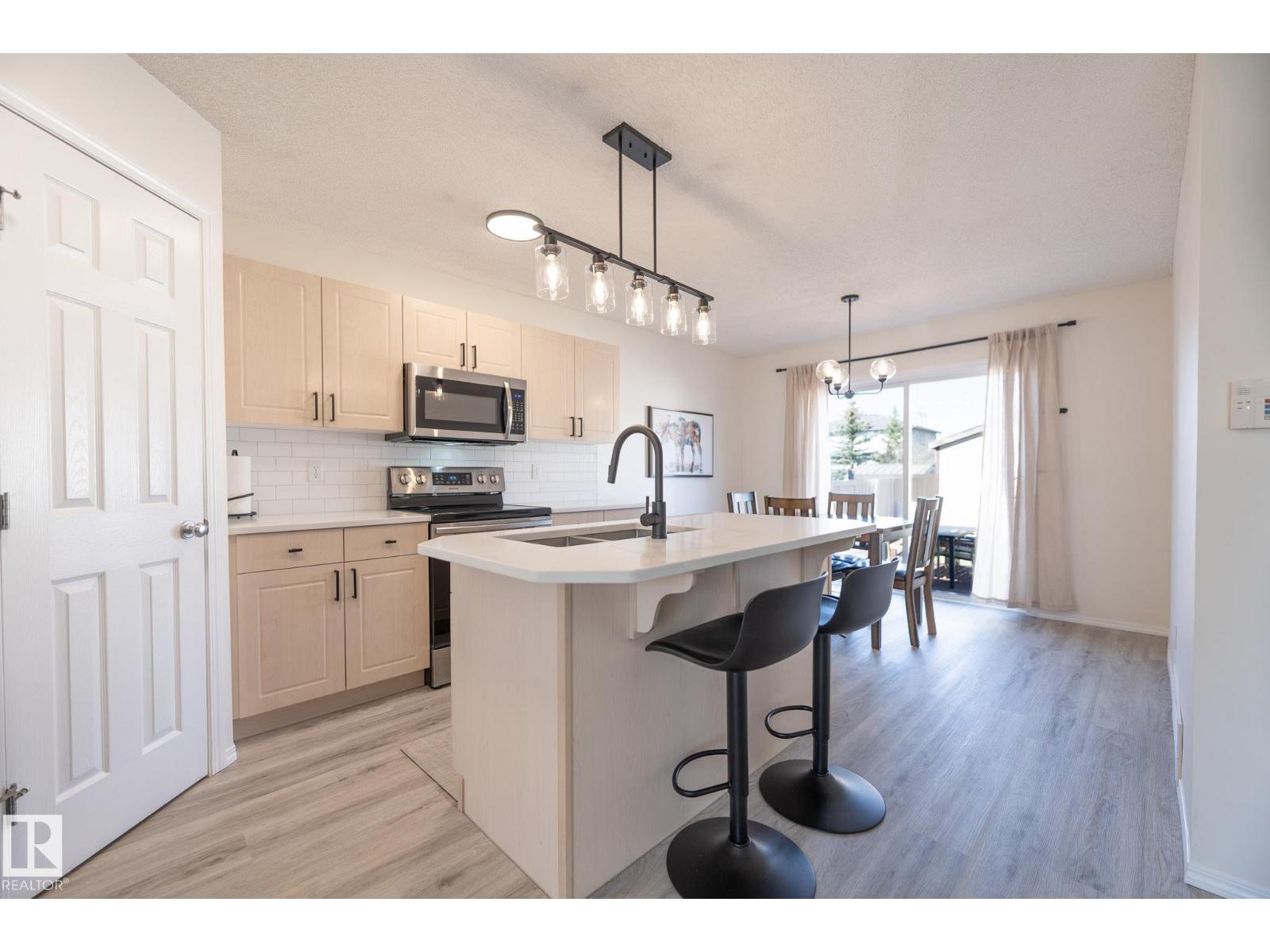 2928 25 ST NW - 9