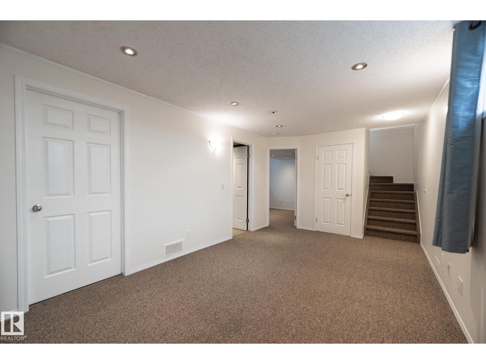 2928 25 ST NW - 43