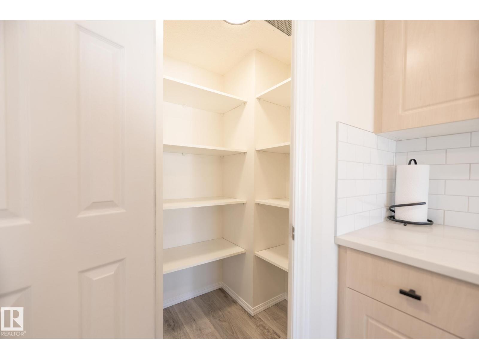 2928 25 ST NW - 18