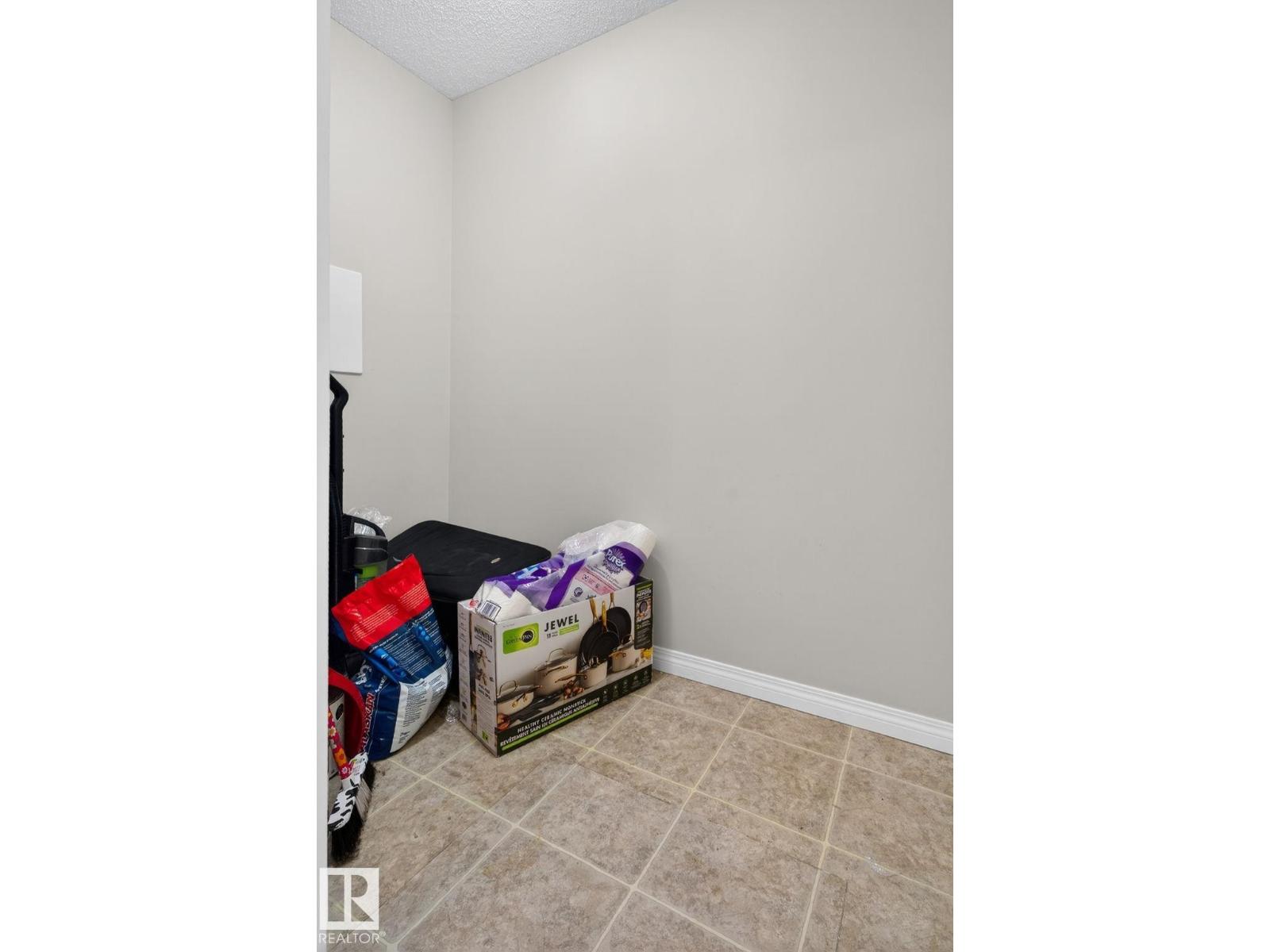 #129 4210 139 AV NW - 25