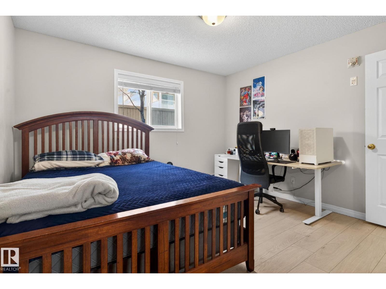 #129 4210 139 AV NW - 19