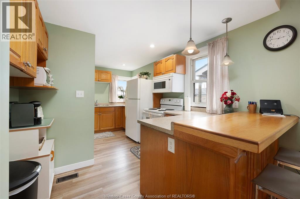 1588 MARENTETTE AVENUE, Windsor, Ontario, N8X4E3 — Photo 3