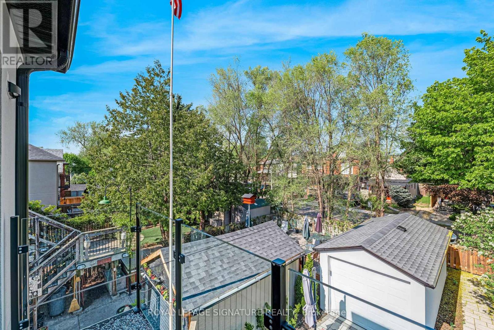 39 COLERIDGE AVENUE - 25