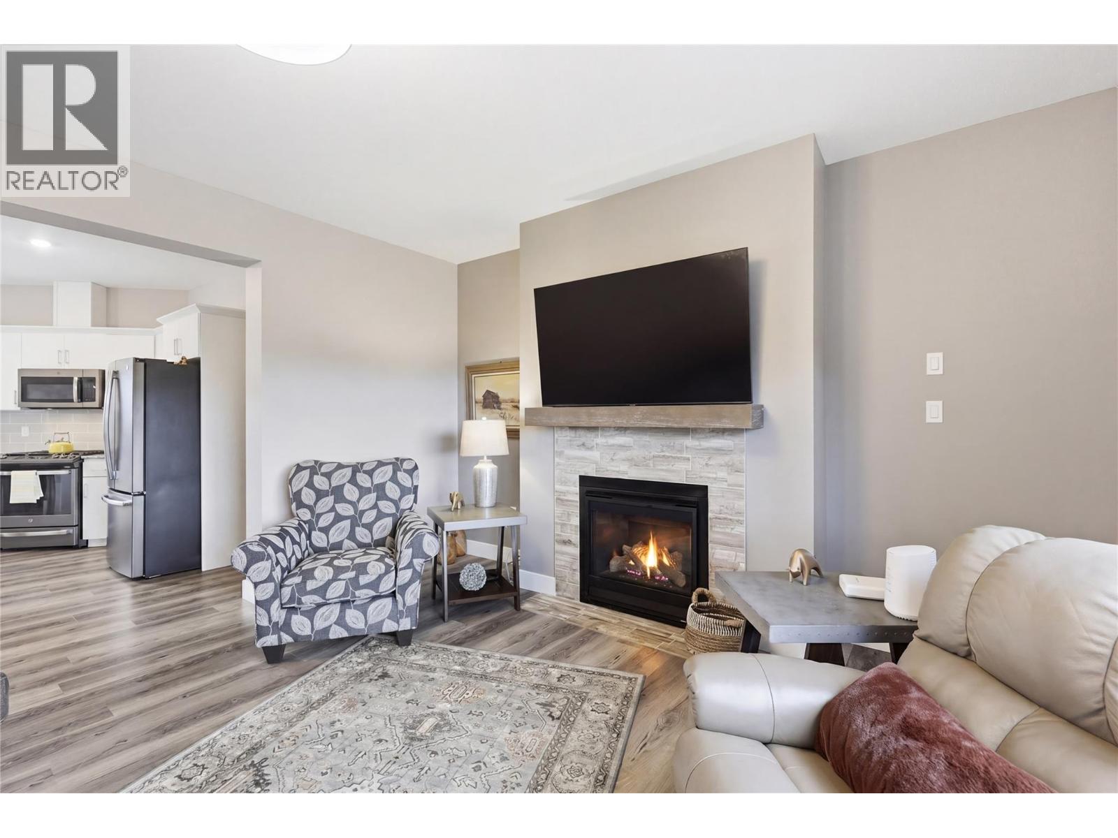 1201 Cariboo Avenue - 16