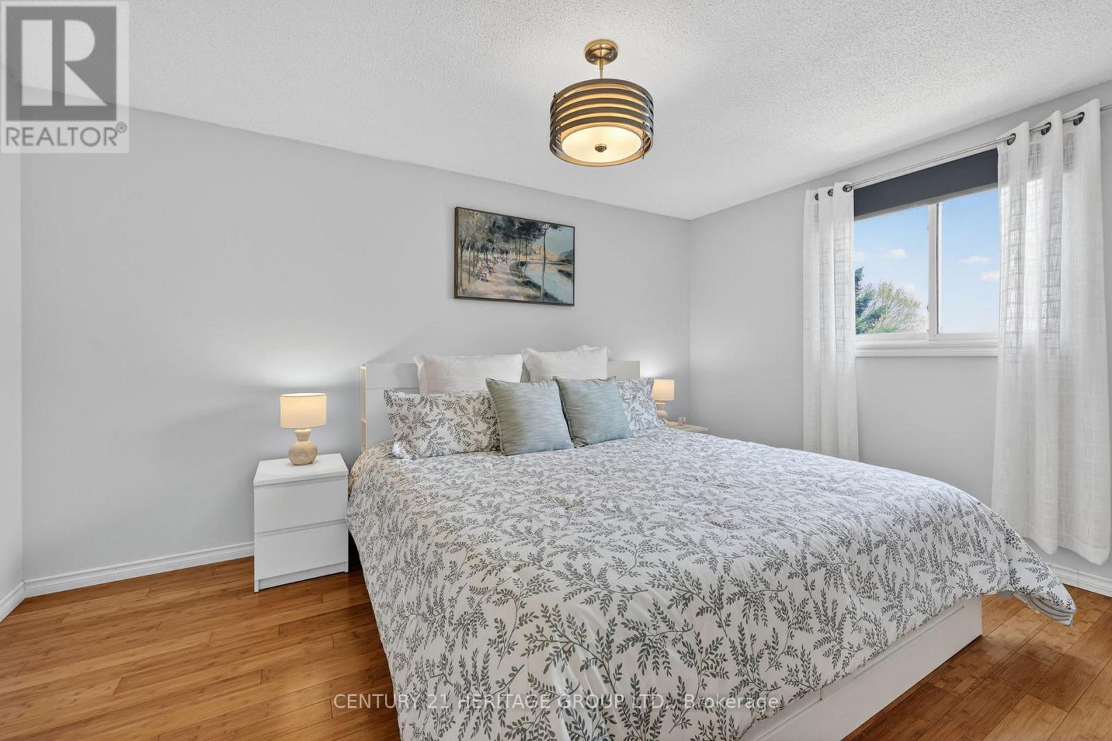 27 LONGVIEW DRIVE - 7