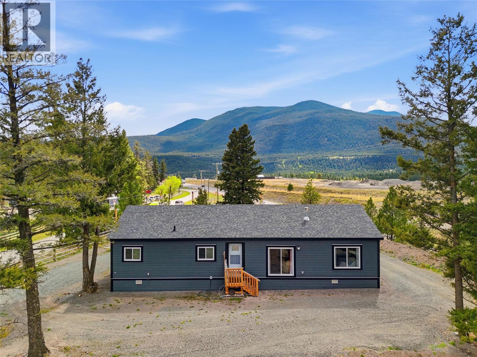 1201 Cariboo Avenue - 41