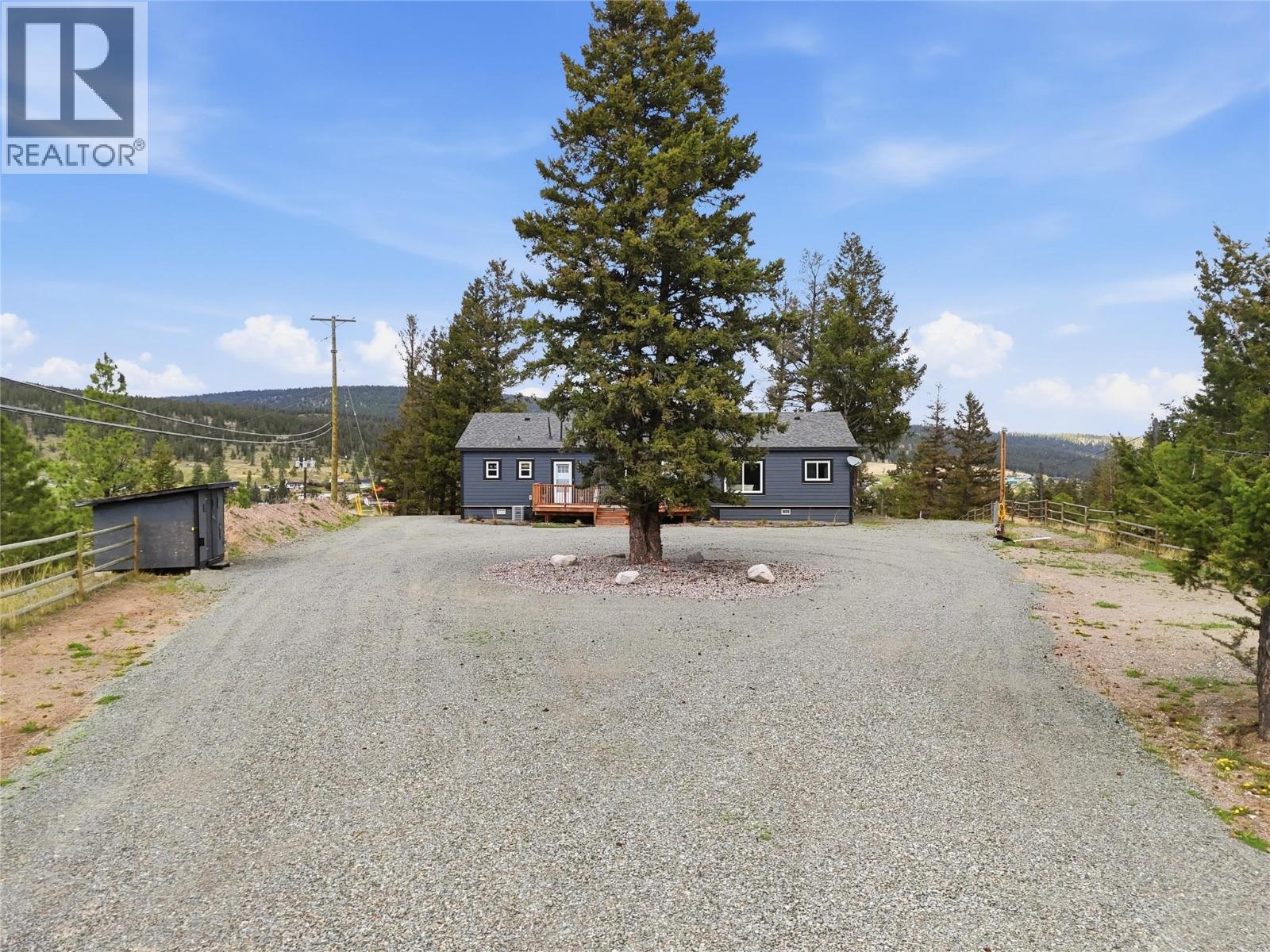 1201 Cariboo Avenue - 43