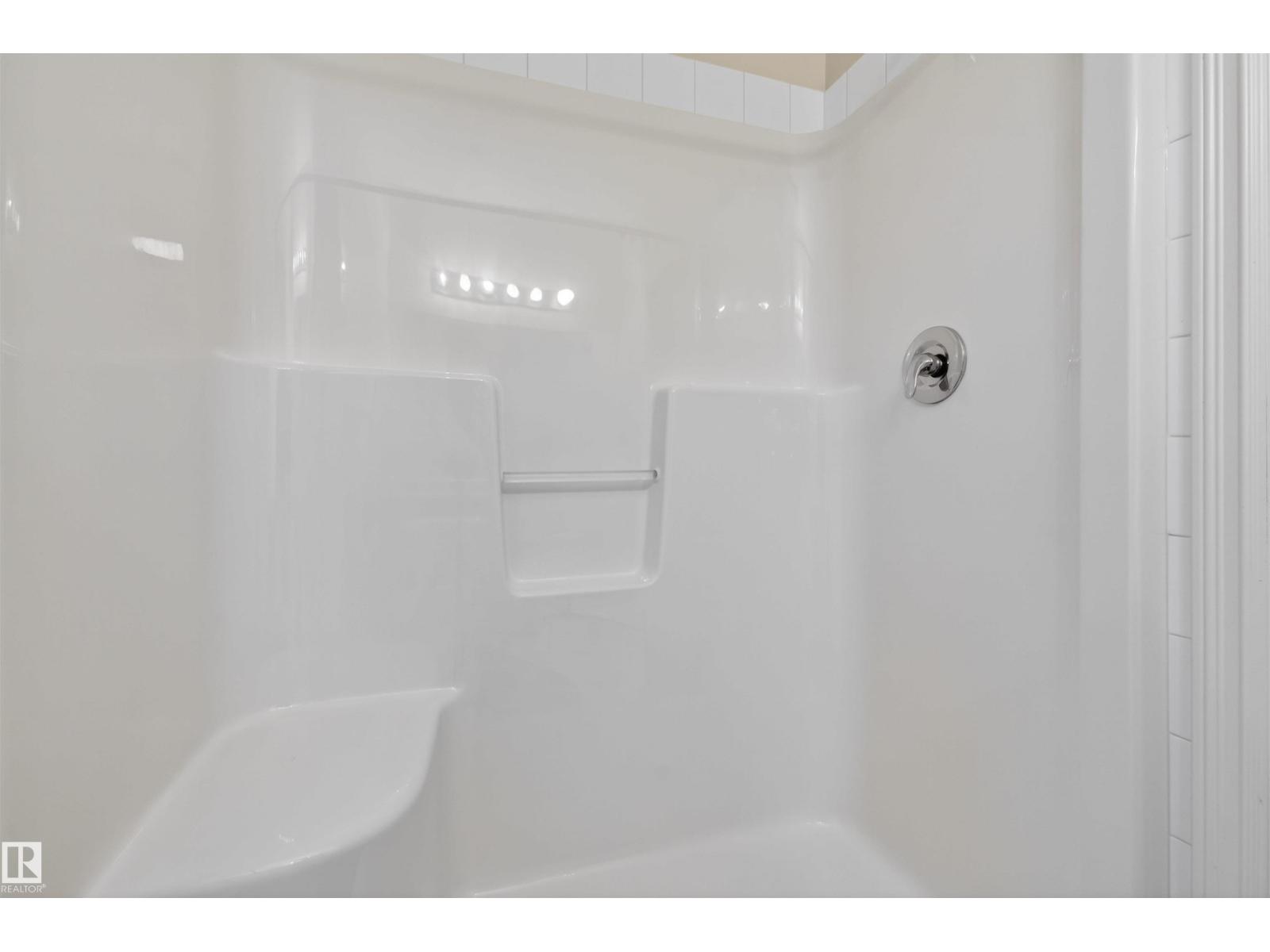 #125 263 MACEWAN RD SW - 23