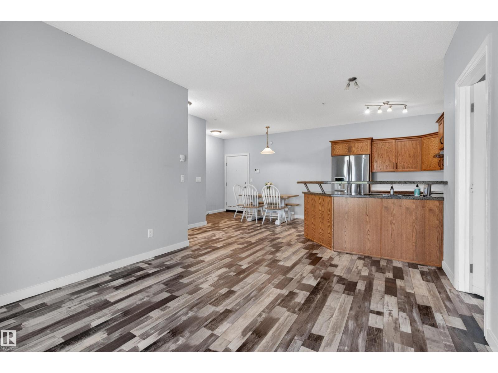 #125 263 MACEWAN RD SW - 11