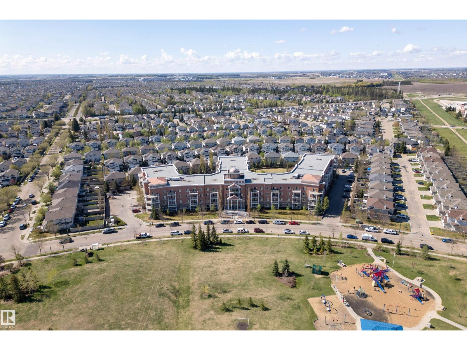 #125 263 MACEWAN RD SW - 32