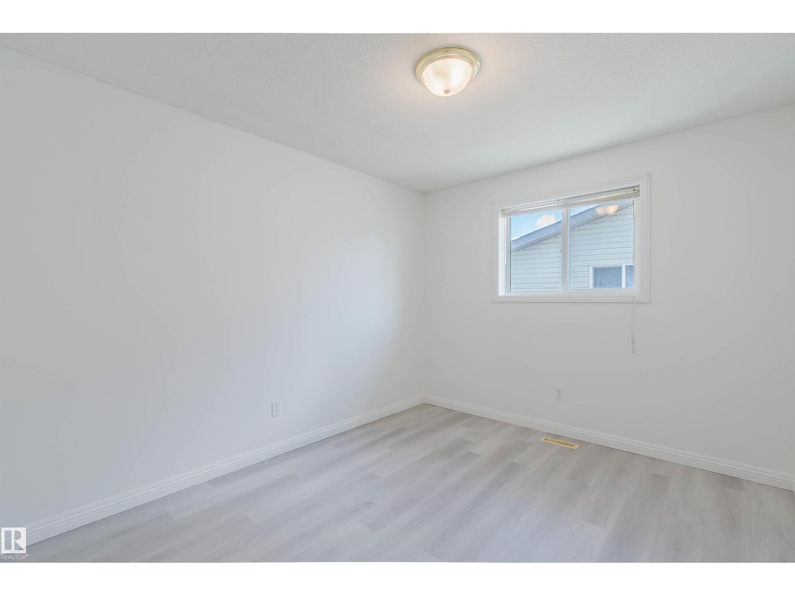 13755 131B AV NW - 21