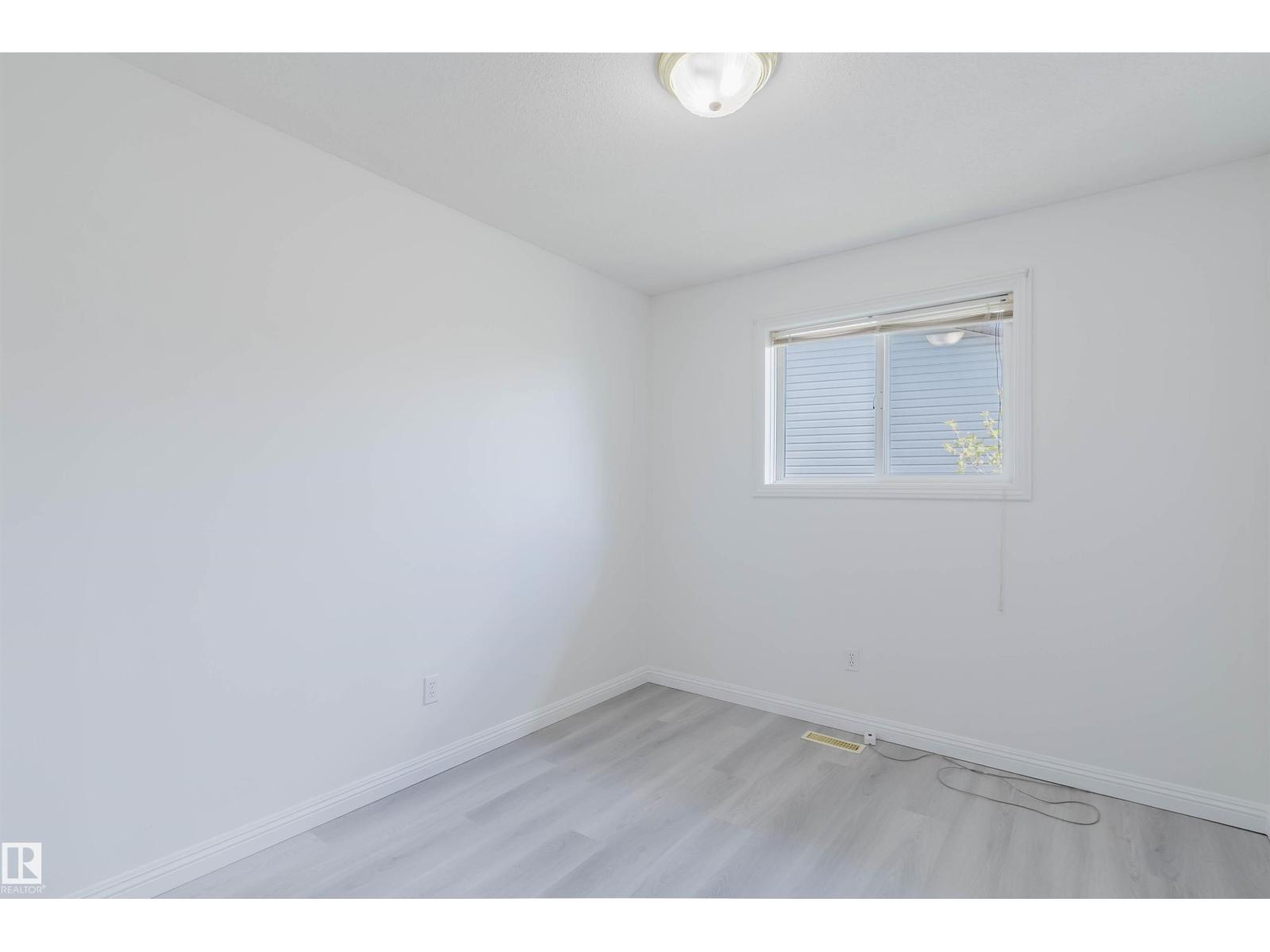 13755 131B AV NW - 24