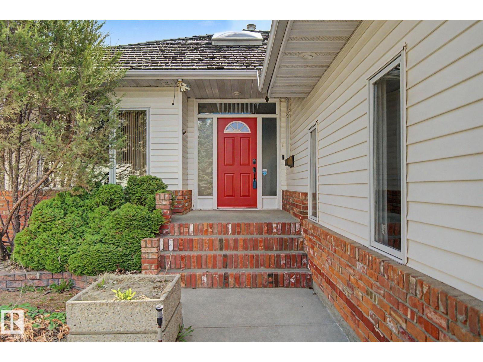 485 REGENCY DR - Image 3
