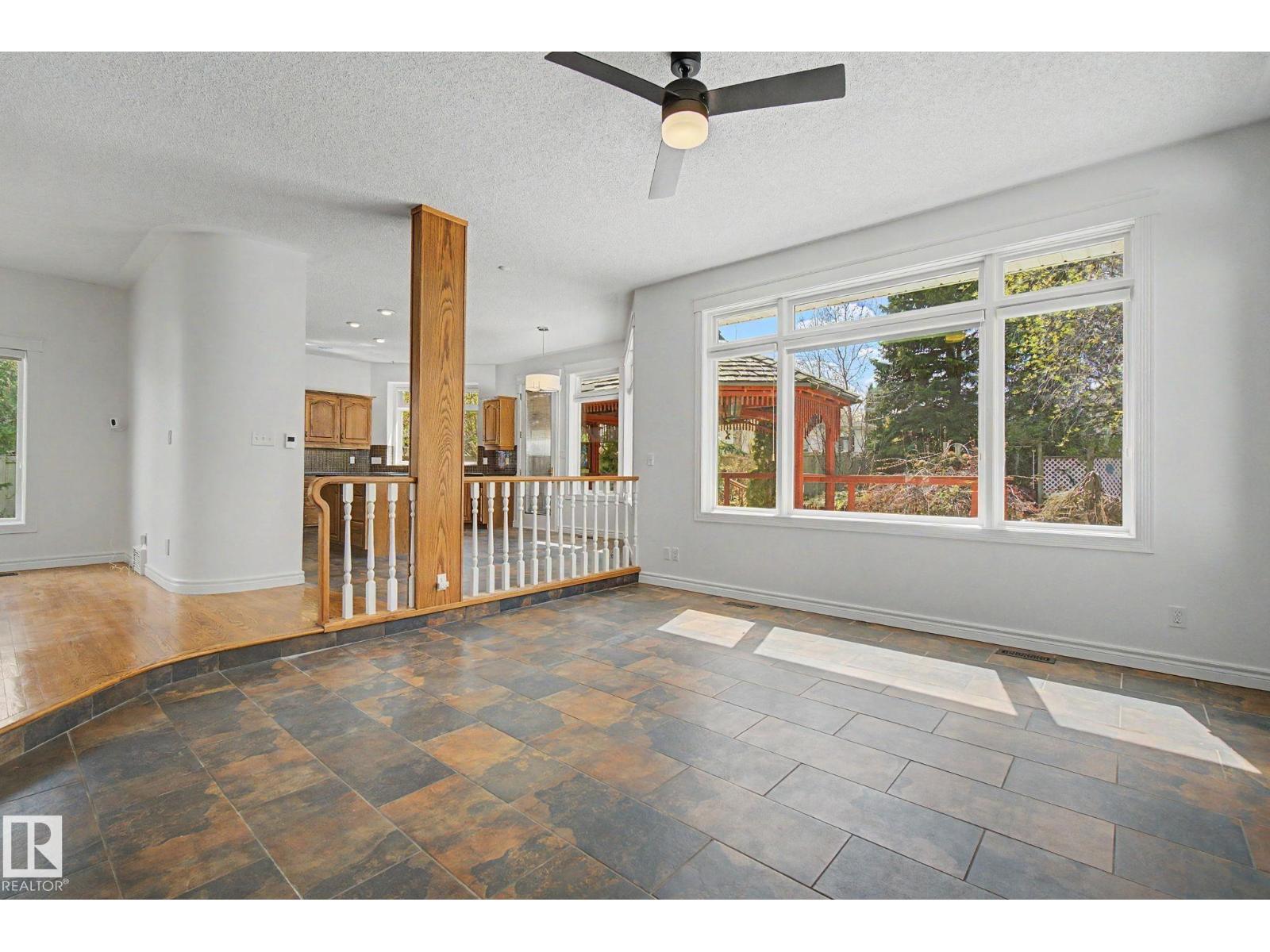 485 REGENCY DR - 15