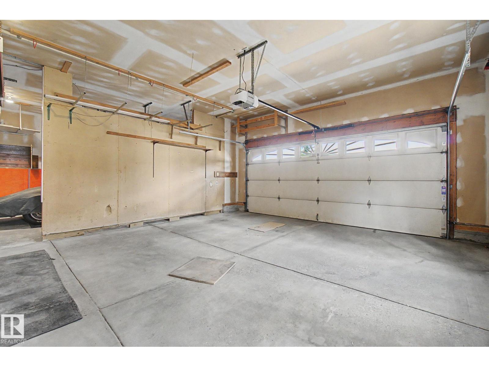 485 REGENCY DR - 62
