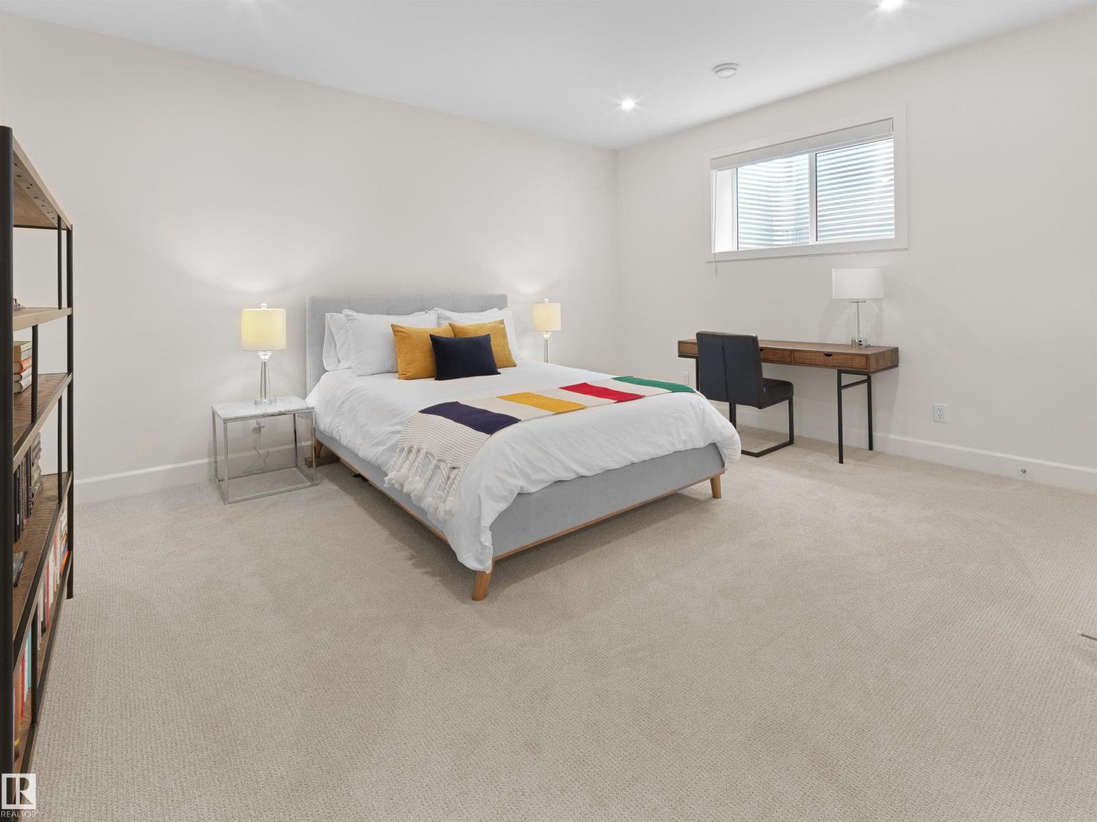11234 73 AV NW - 30