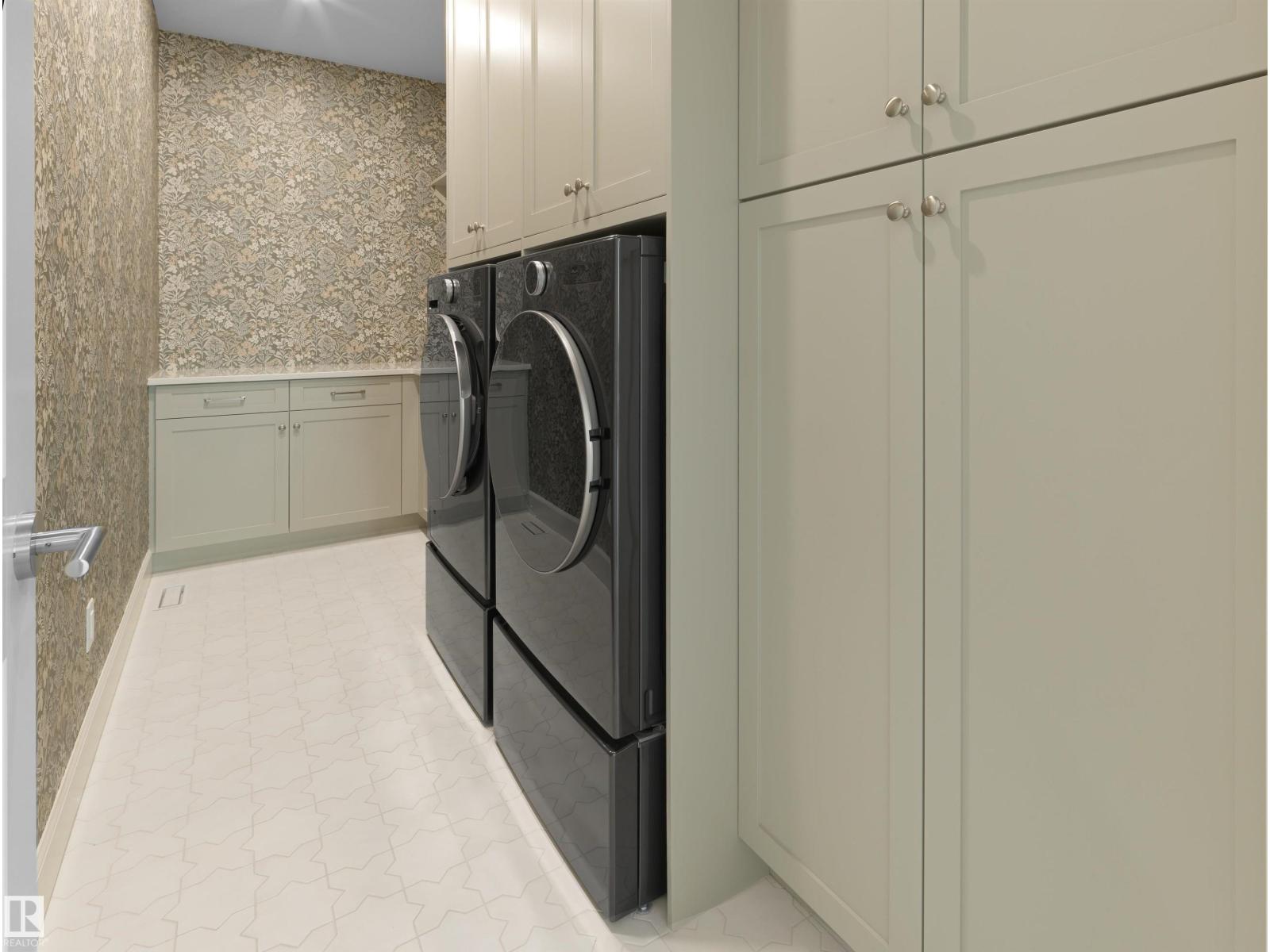 11234 73 AV NW - 27