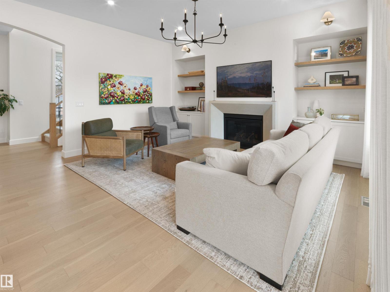 11234 73 AV NW - 5