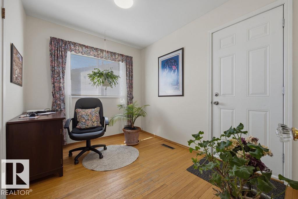 13515 129 ST NW - 26