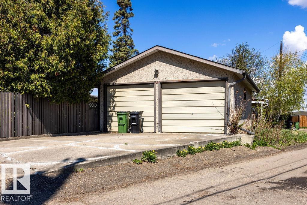 13515 129 ST NW - 54
