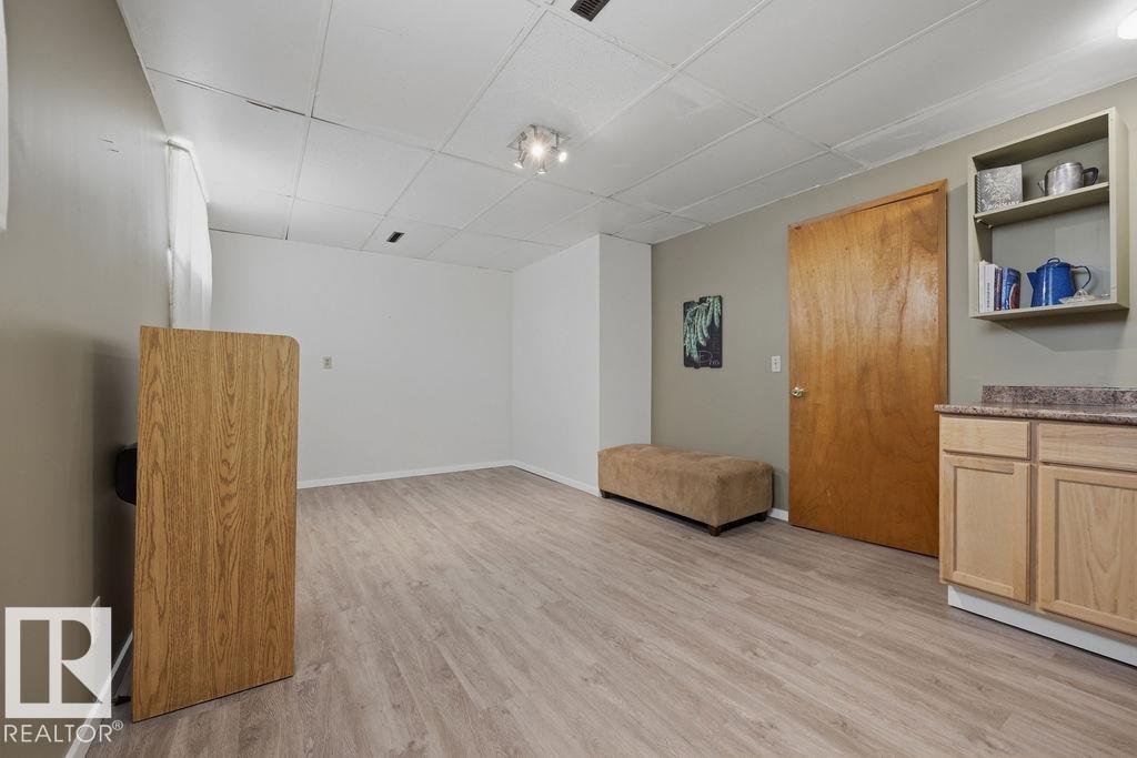 13515 129 ST NW - 43