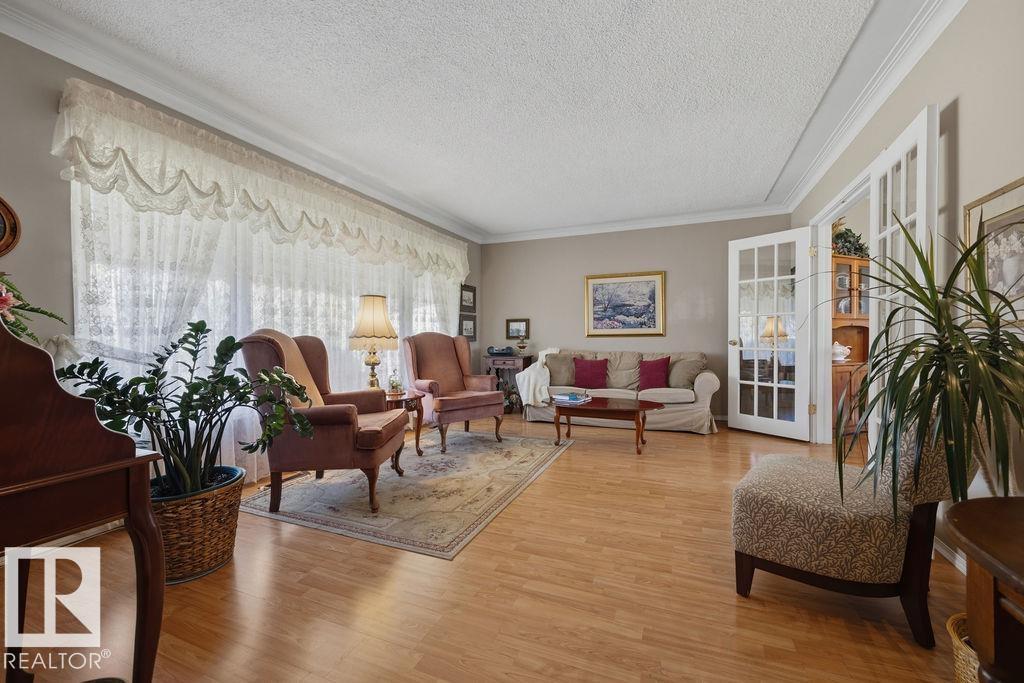 13515 129 ST NW - 10