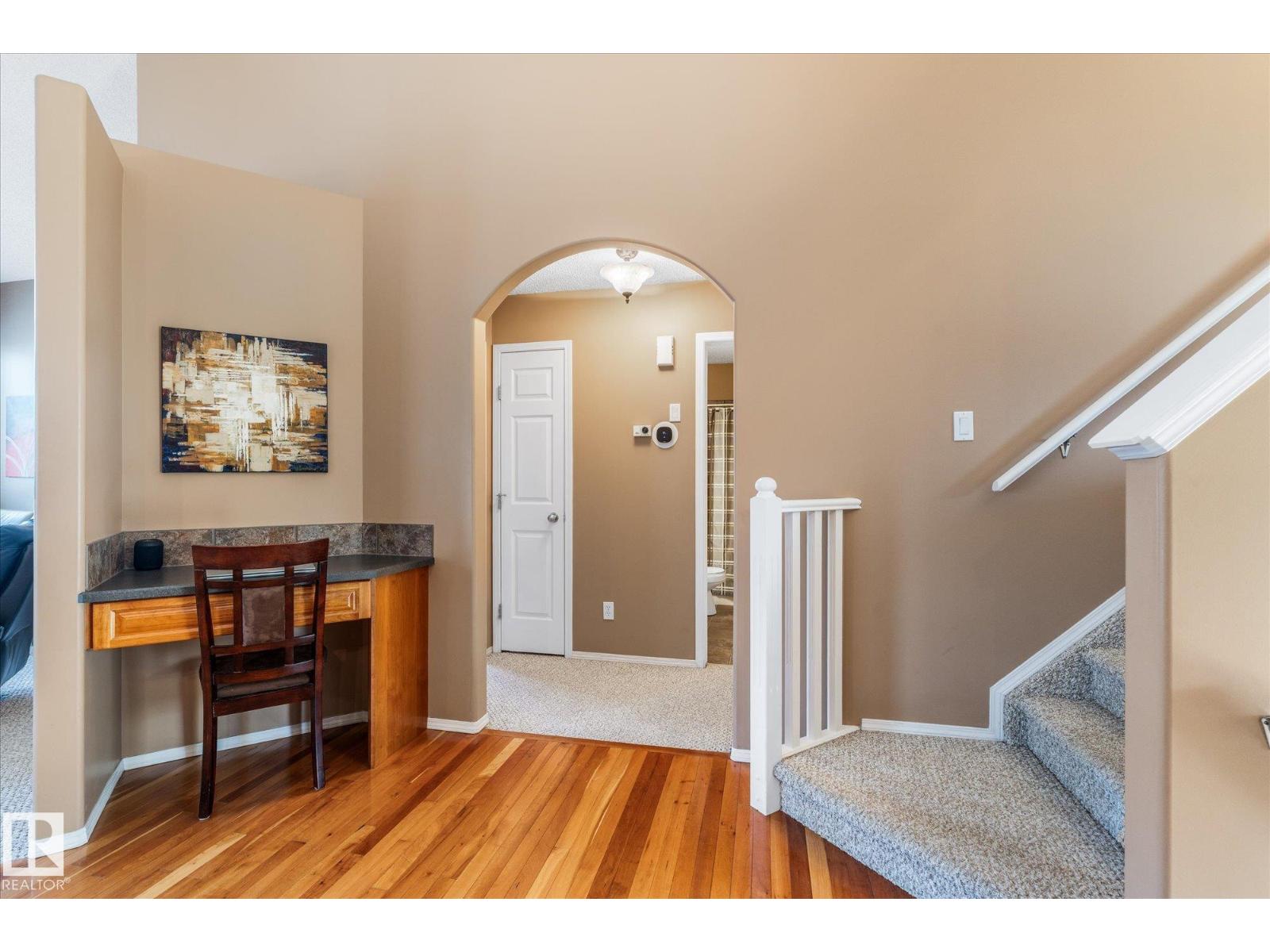 208 FORREST DR — photo 18