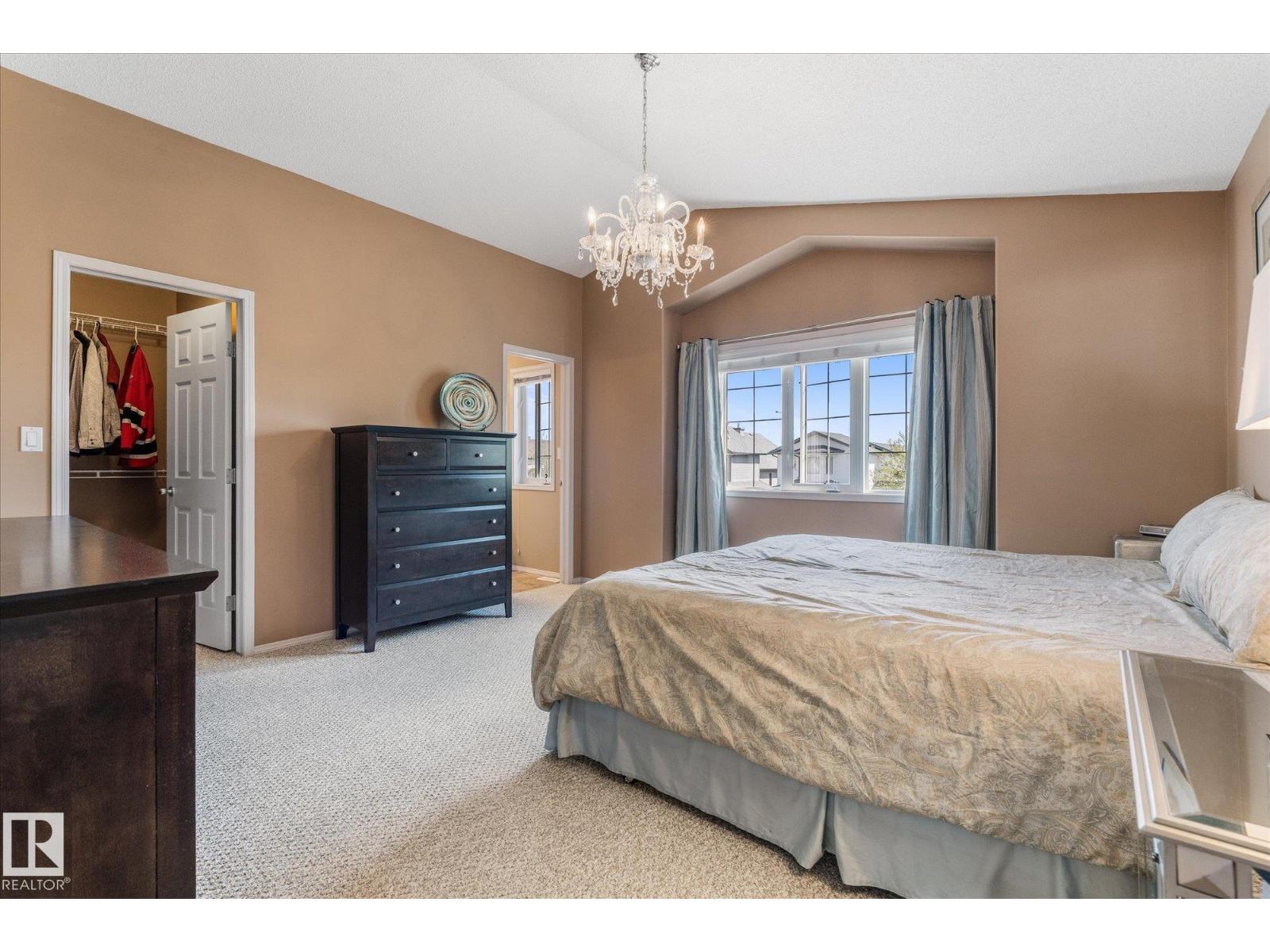 208 FORREST DR — photo 20