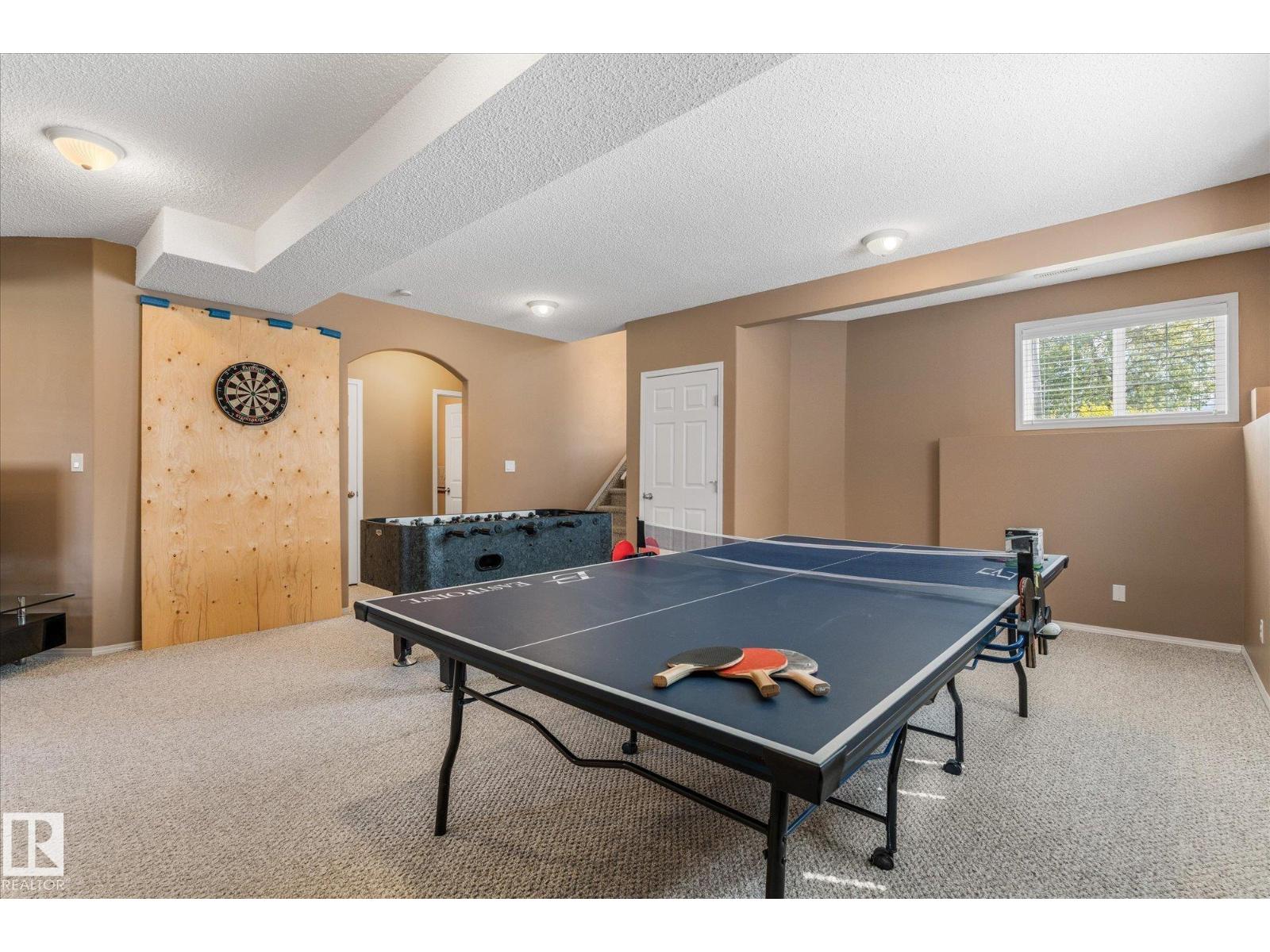 208 FORREST DR — photo 32
