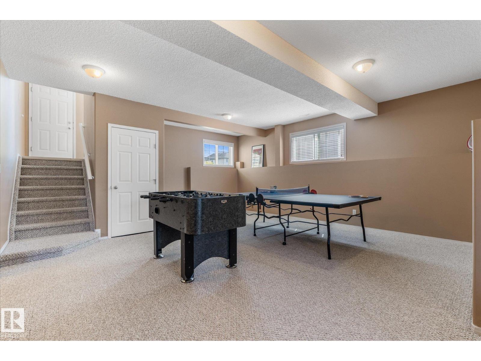 208 FORREST DR — photo 36