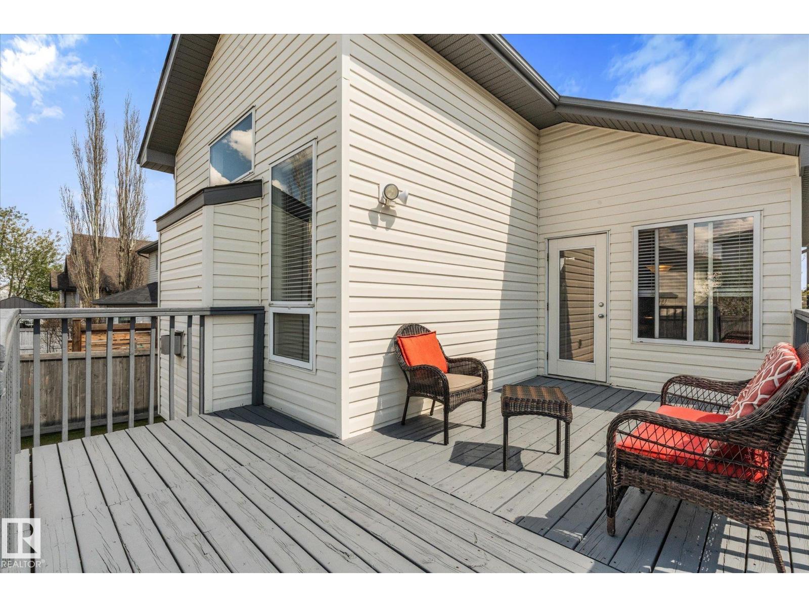 208 FORREST DR — photo 41